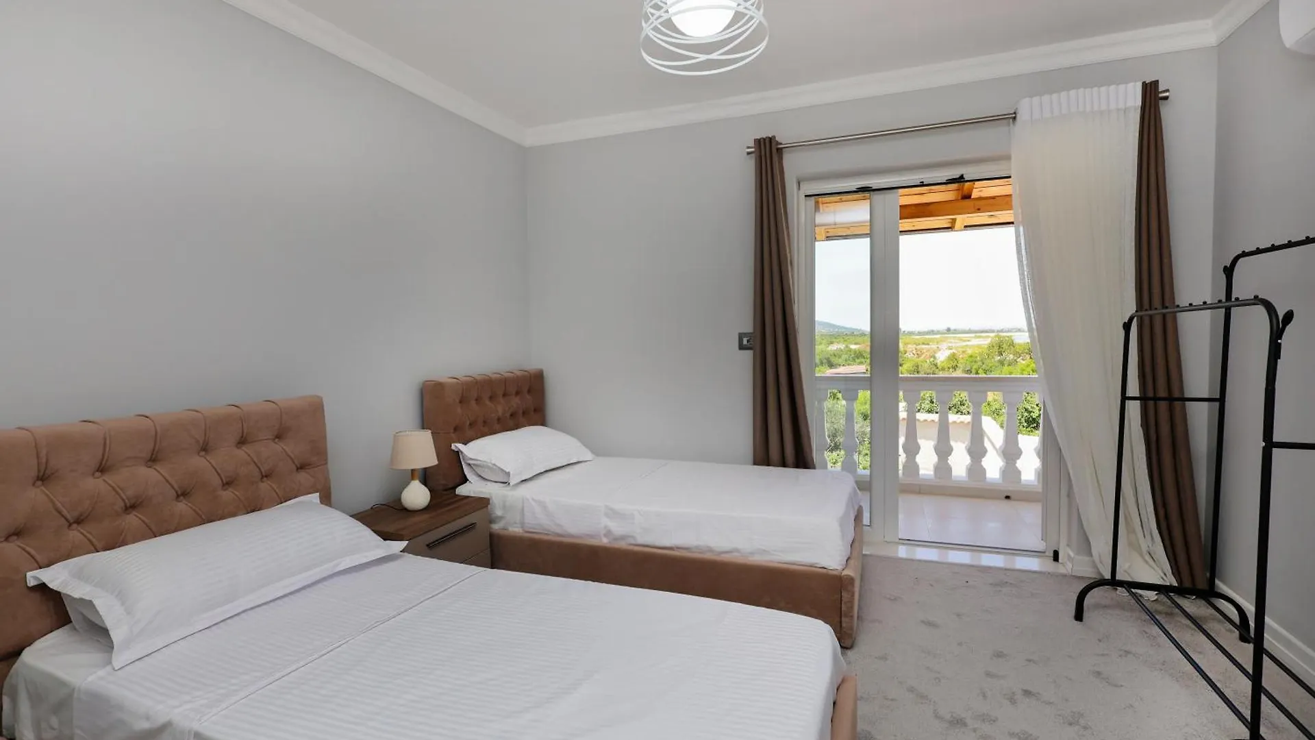 Apartment Villa Lejzo - Swimming Pool Berat
