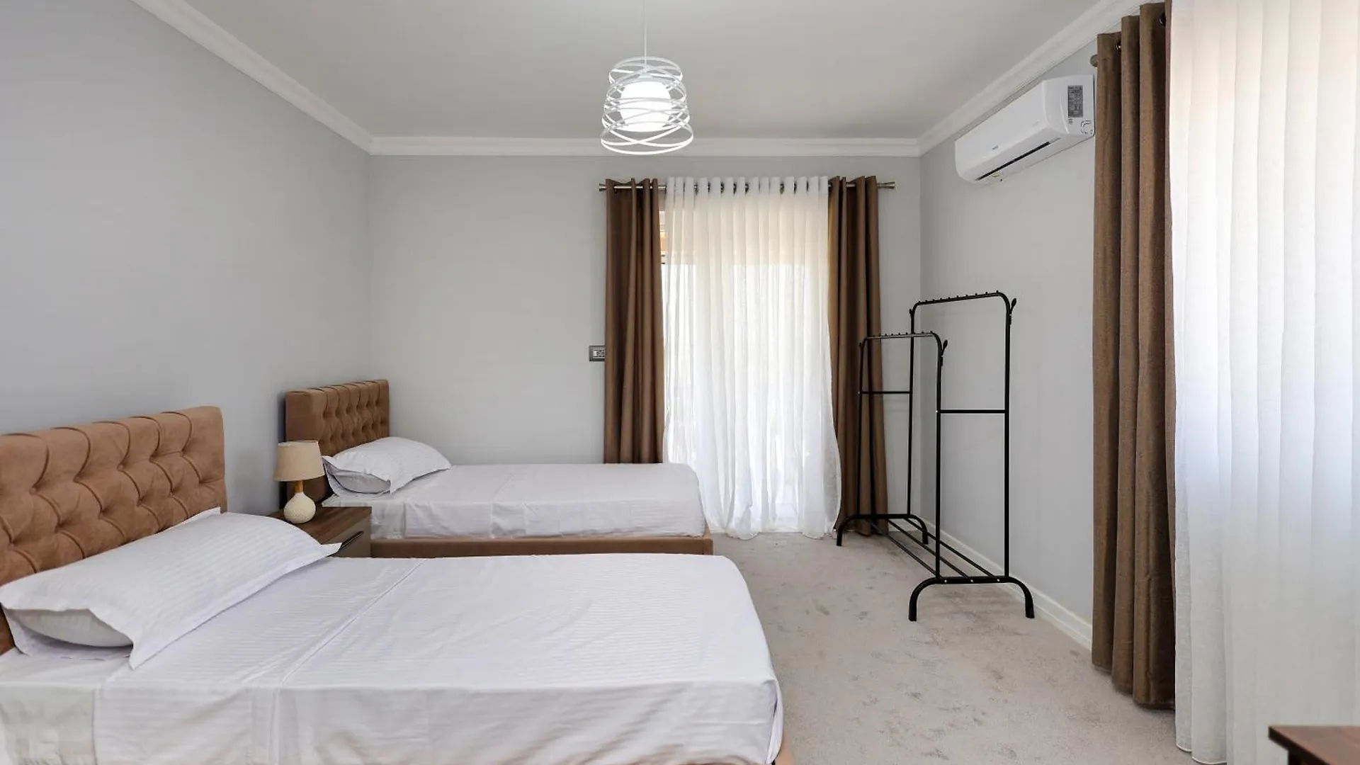 Apartment Villa Lejzo - Swimming Pool Berat