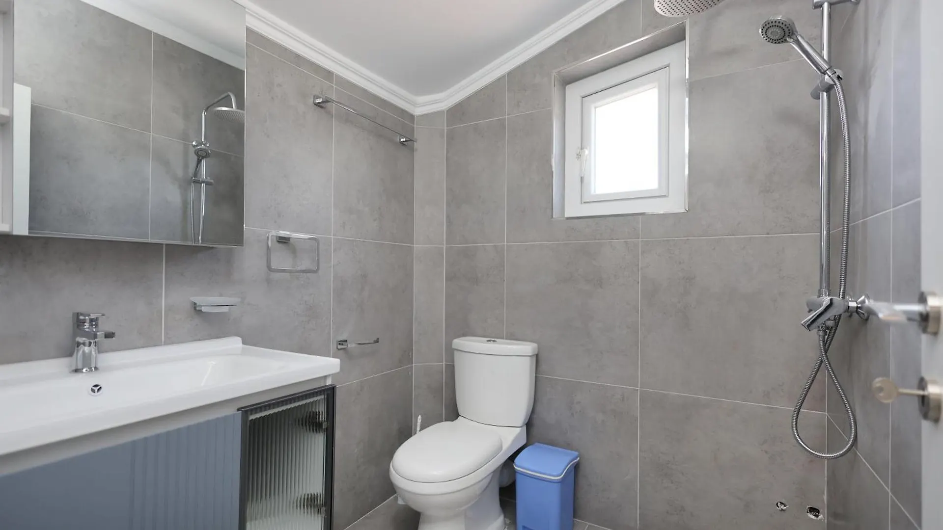 Apartment Villa Lejzo - Swimming Pool Berat Albania