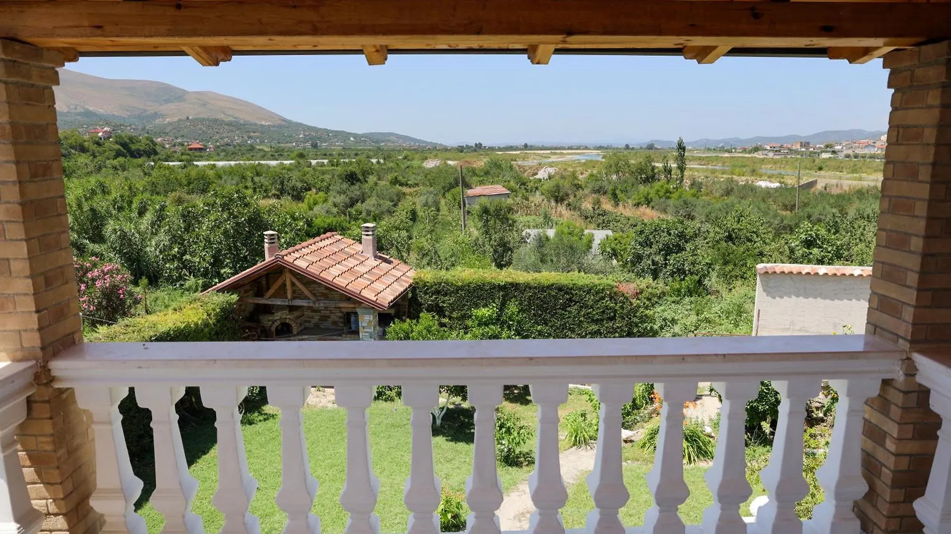 Villa Lejzo - Swimming Pool Berat 0*,  Albania