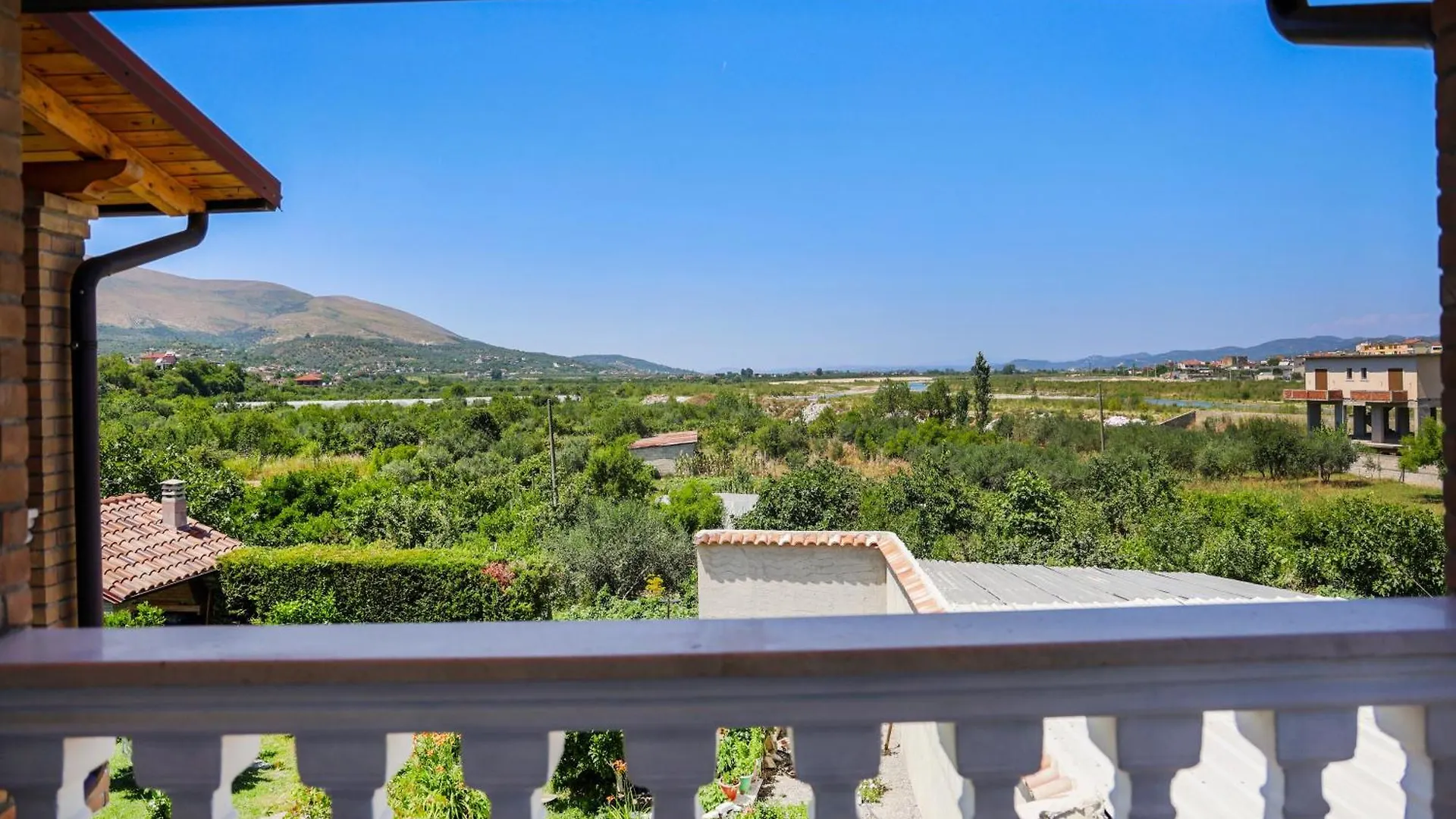Apartment Villa Lejzo - Swimming Pool Berat Albania